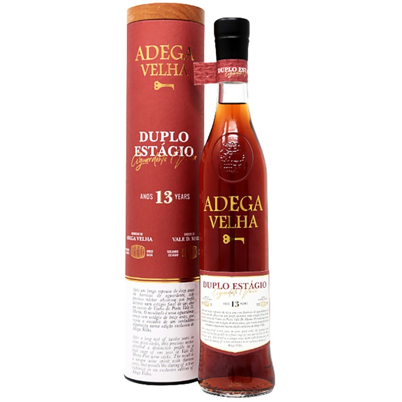 Aguardente Adega Velha Duplo Est�gio 13 Anos 50Cl