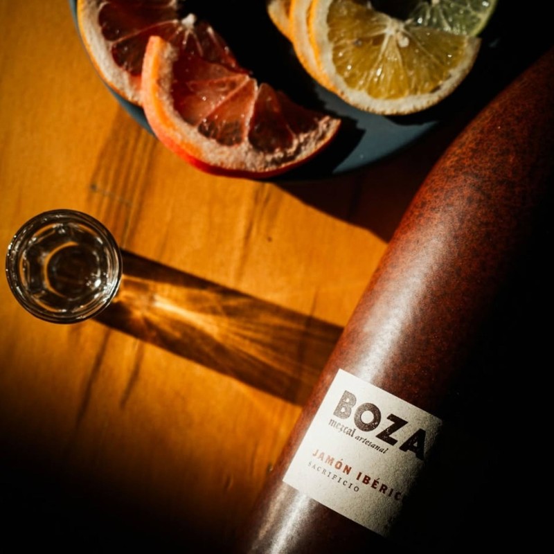 Mezcal Bozal Sacrificio Jamon Iberico 70Cl 47% Mezcal Bozal Sacrificio Jamon Iberico 70Cl 47%