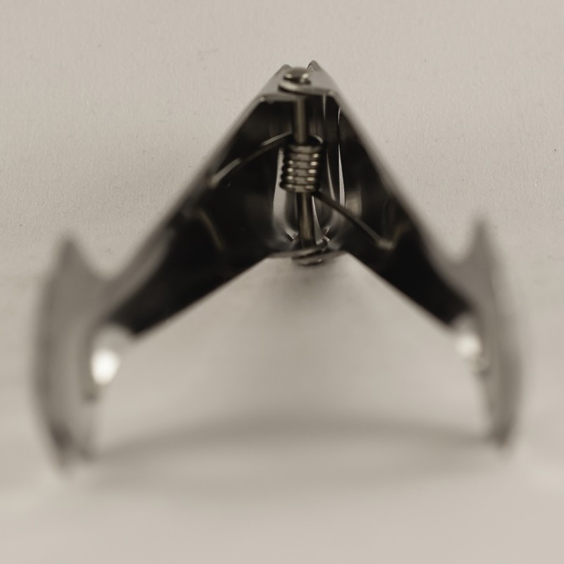 Ice Tong Trevo Inox W/ Spring
