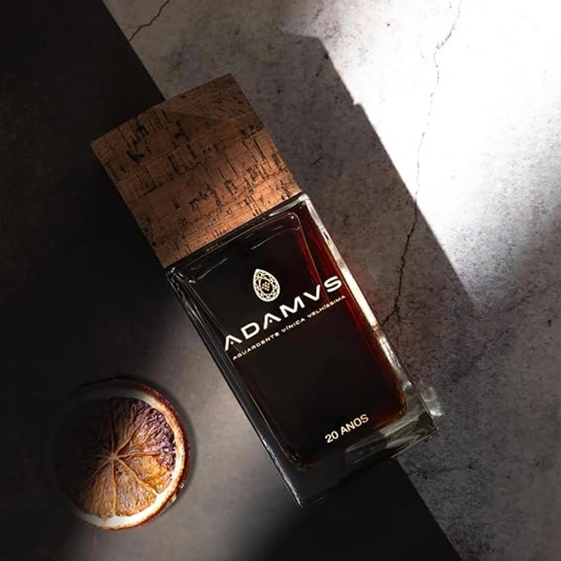 Aguardente Adamvs V�nica 20 Anos 70Cl 41,6%